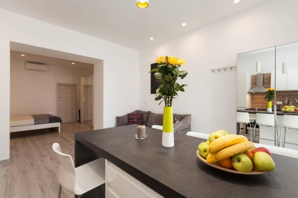 Apartman Luna Leilighet PUY Eksteriør bilde